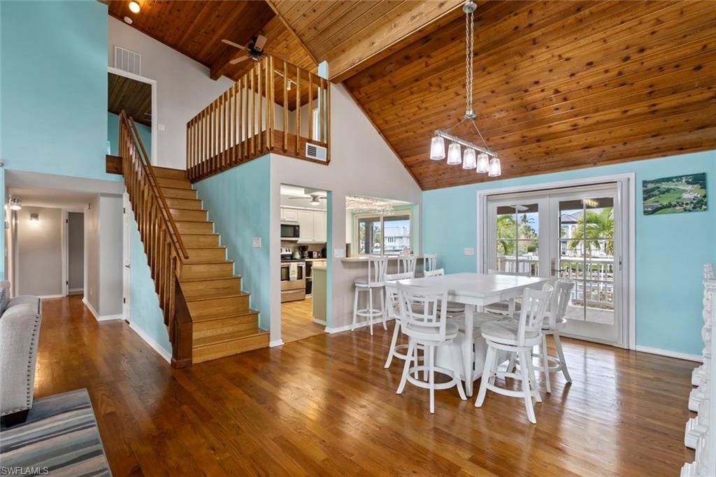 SIESTA ISLES - Residential