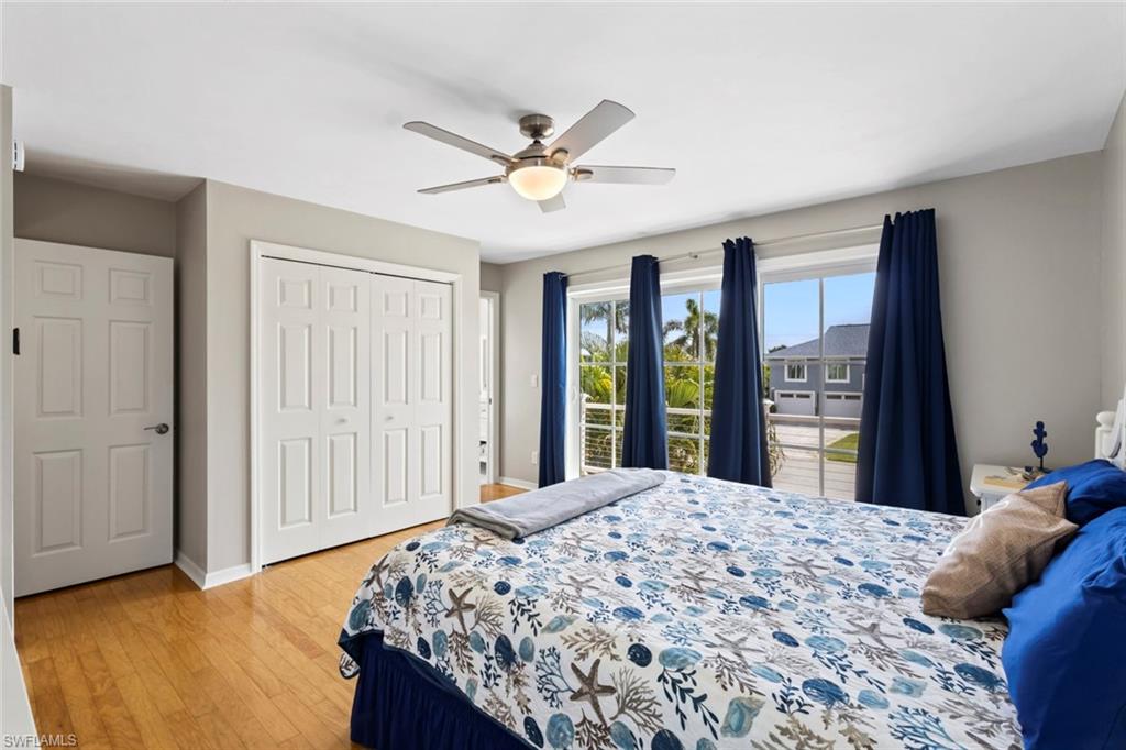 SIESTA ISLES - Residential