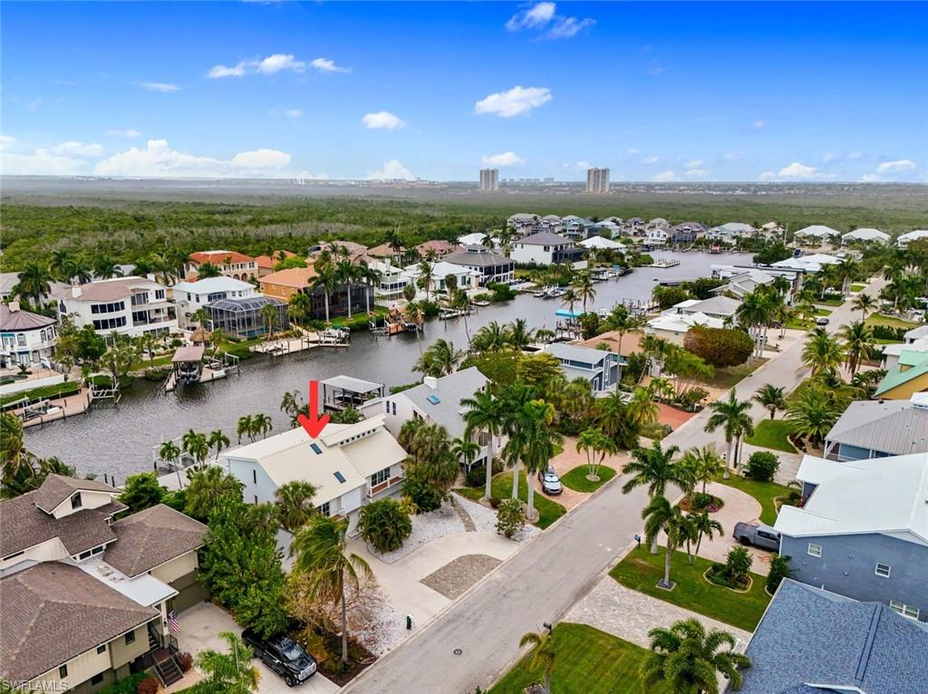 SIESTA ISLES - Residential