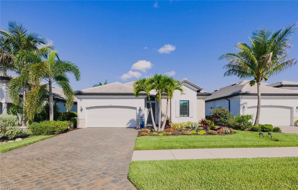 1831 Mustique ST