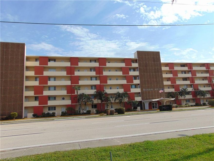 Amazing 5th floor gulf access condo at Harbour South.  This property boasts over 1000sf of living area, large kitchen, huge living area, spacious bedrooms, tons of closet space and beautiful views of the Caloosahatchee River from the lanai, accordion shutters, low HOA fees, lush landscaping, fantastic amenities including billiards room, community pool overlooking the river and so much more.  Located at the base of the Cape Coral Bridge.  the location is unmatched in its access to Fort Myers and the Downtown Cape Coral area close to loads of restaurants and shopping.