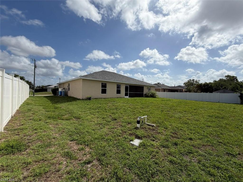 CAPE CORAL - Residential