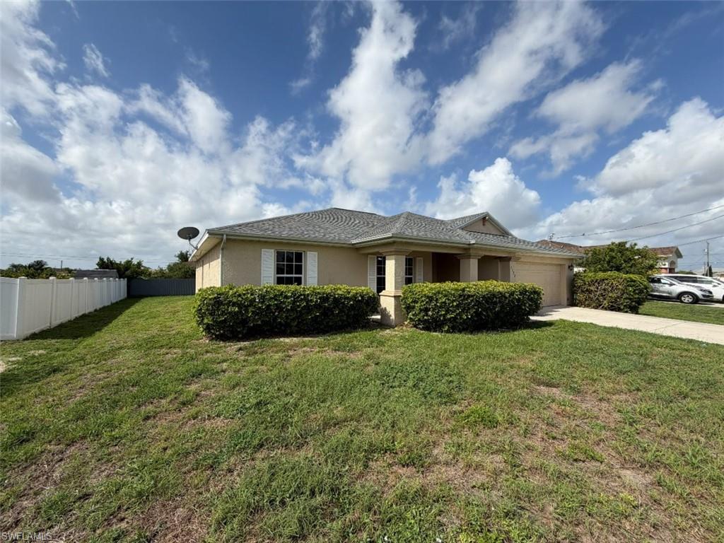 CAPE CORAL - Residential