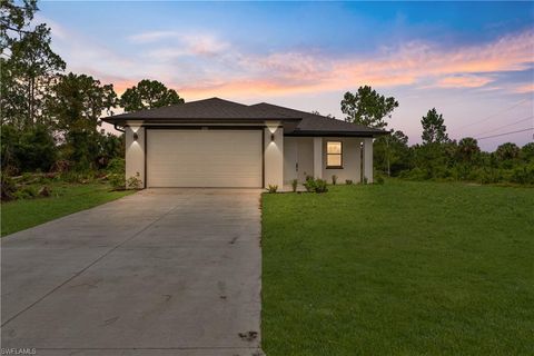 2701 53rd ST W LEHIGH ACRES FL 33971
