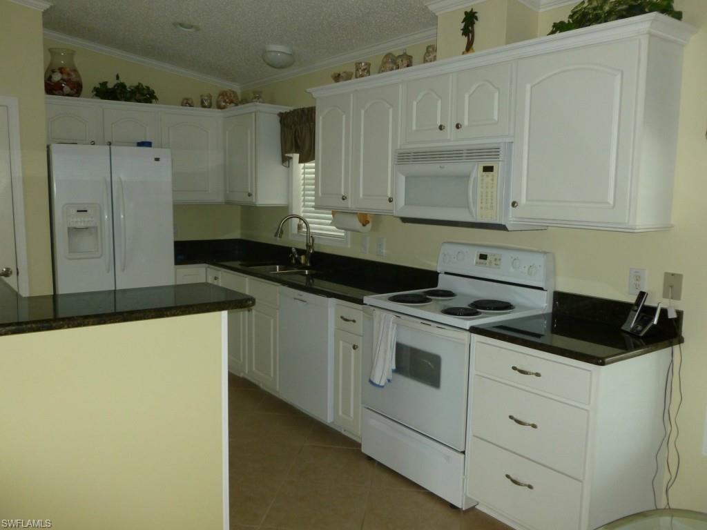 CHERRY ESTATES - Residential