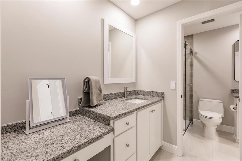 14999 Rivers Edge CT 203
