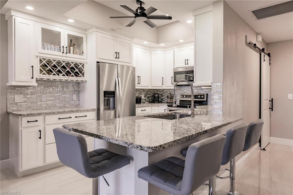 14999 Rivers Edge CT 203