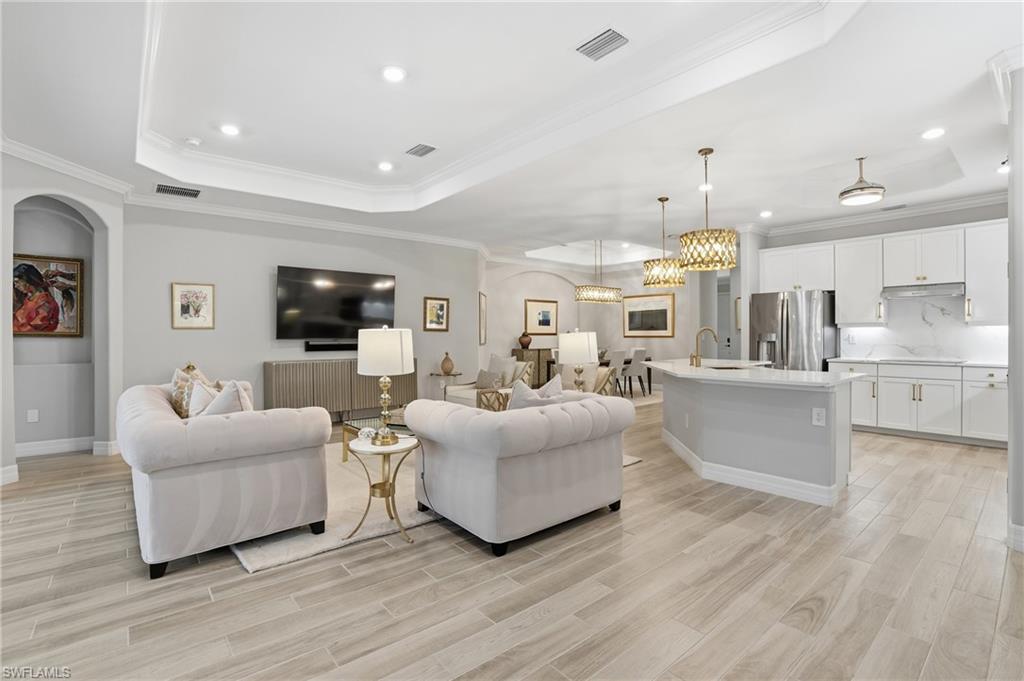 BONITA NATIONAL GOLF AND COUNTRY CLUB - Residential