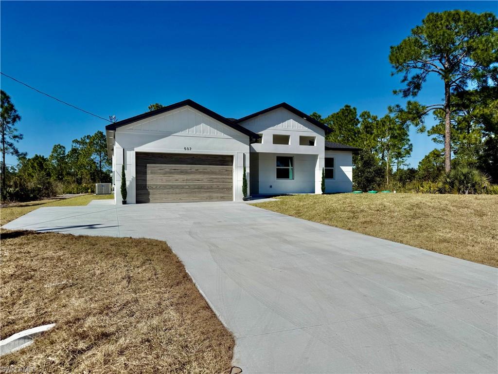 LEHIGH ACRES - Residential