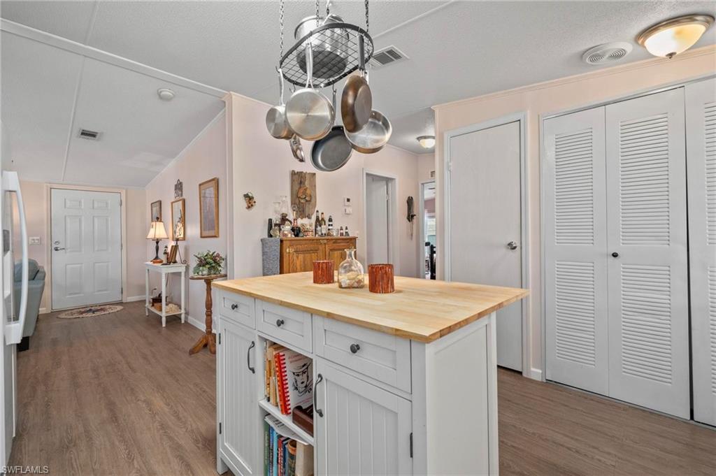 PORT CHARLOTTE - Residential