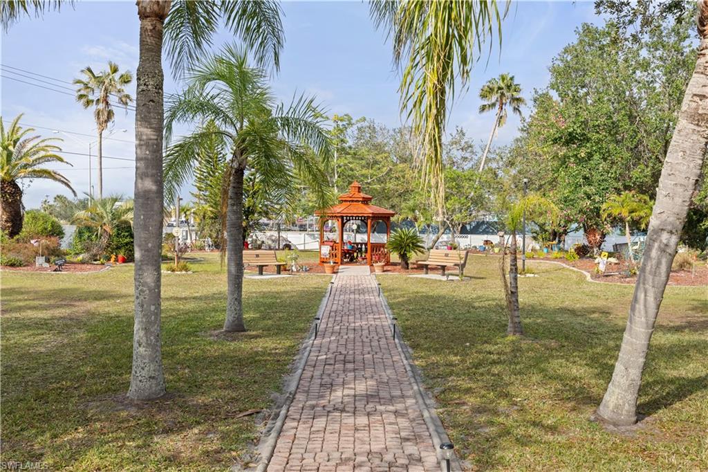 PORT CHARLOTTE - Residential