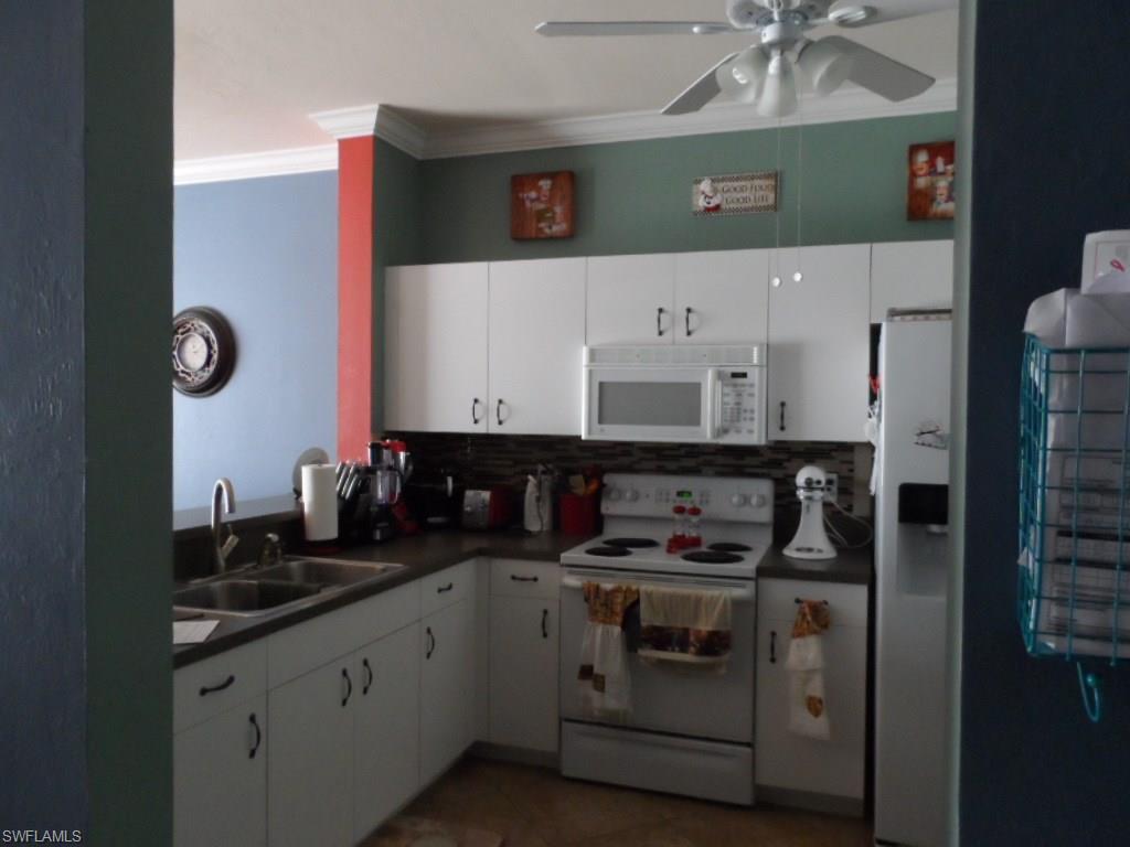 FOREST LAKE TOWNHOMES - Residential