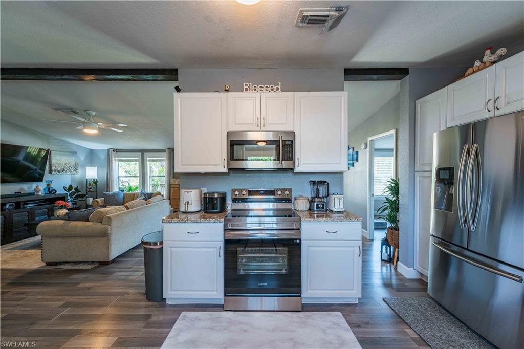 TANGLEWOOD OAKS - Residential