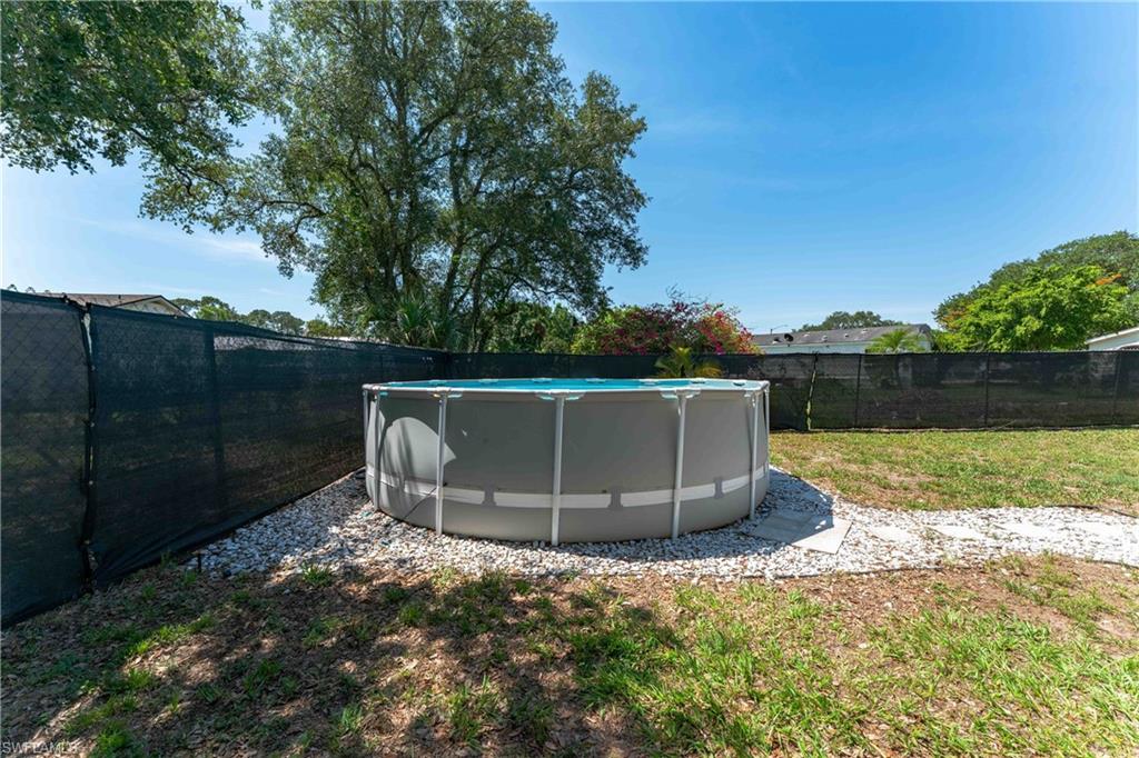 TANGLEWOOD OAKS - Residential