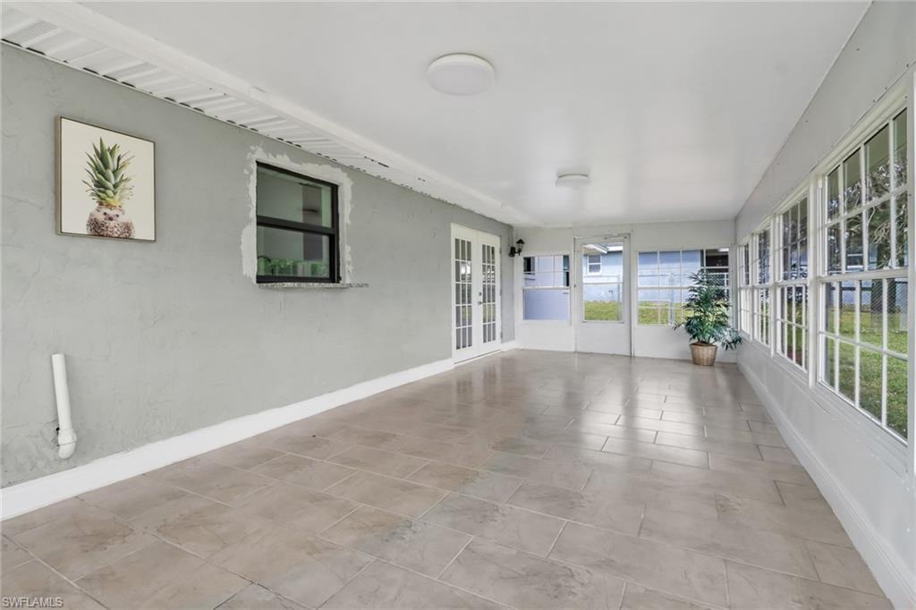 SAN CARLOS PARK - Residential Lease