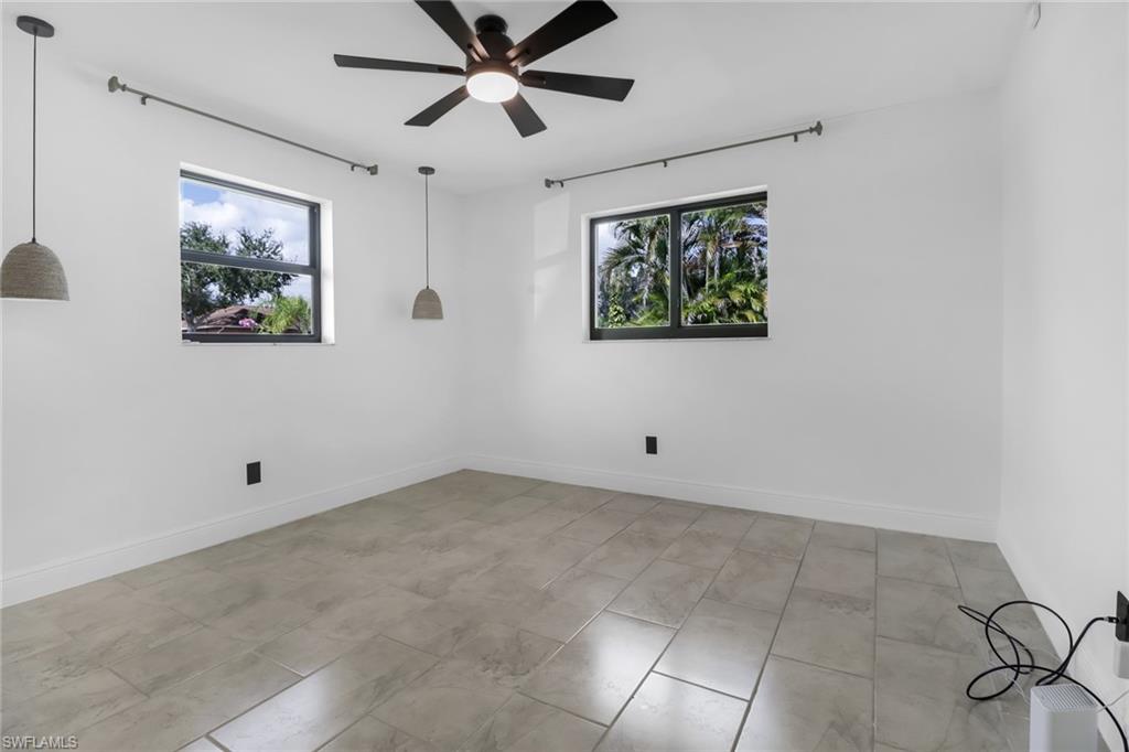 SAN CARLOS PARK - Residential Lease