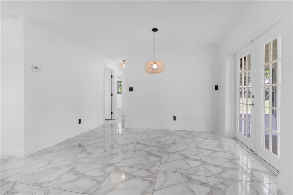 SAN CARLOS PARK - Residential Lease