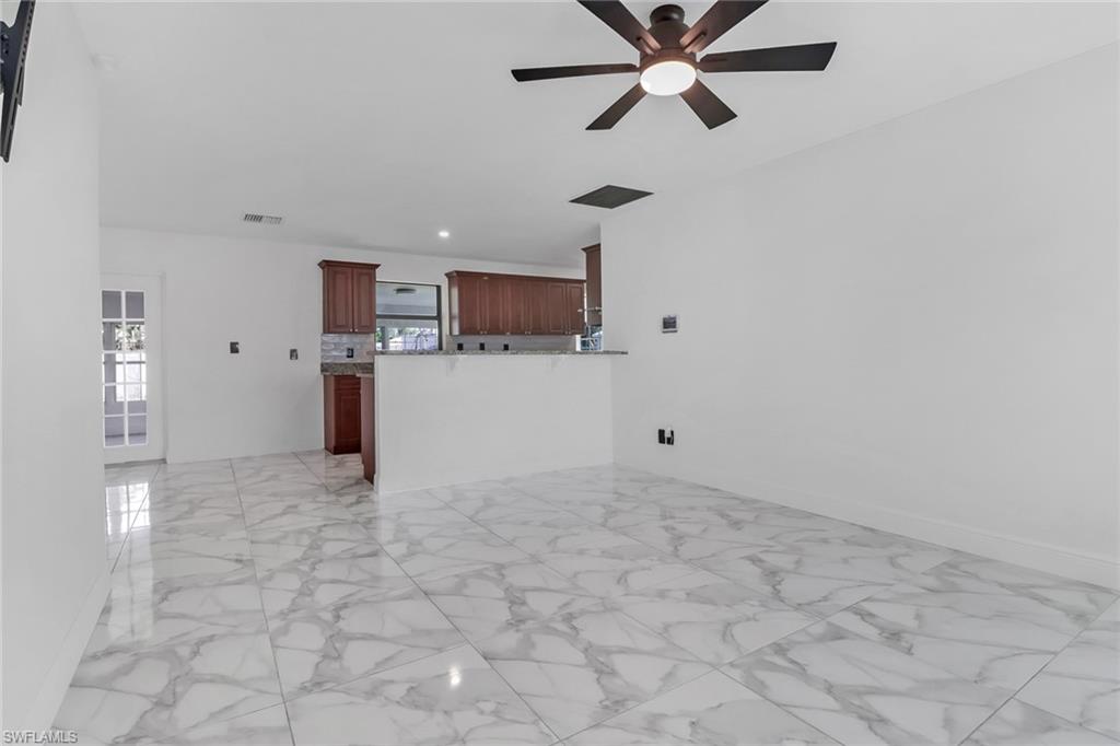 SAN CARLOS PARK - Residential Lease