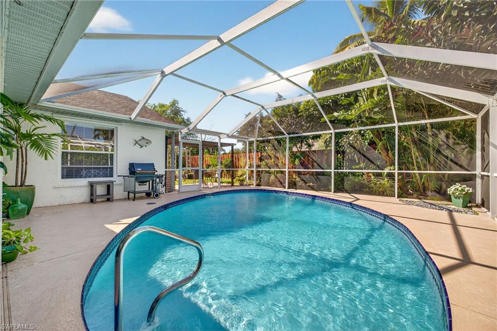 THE GROVE - Residential