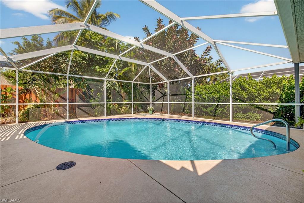 THE GROVE - Residential