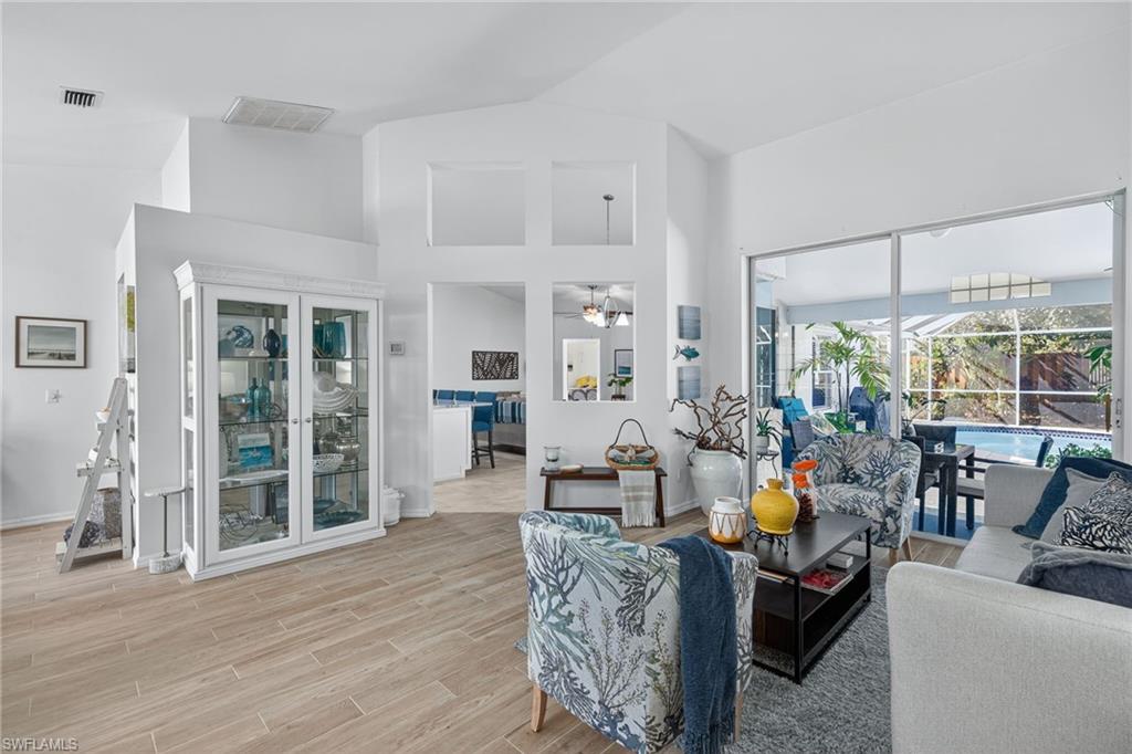 THE GROVE - Residential