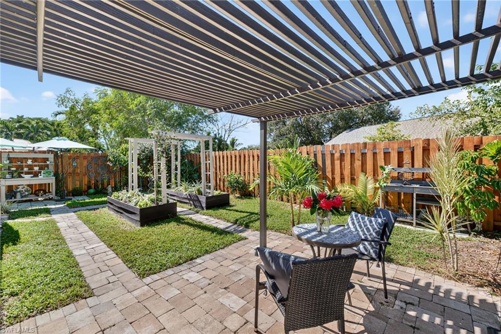 THE GROVE - Residential