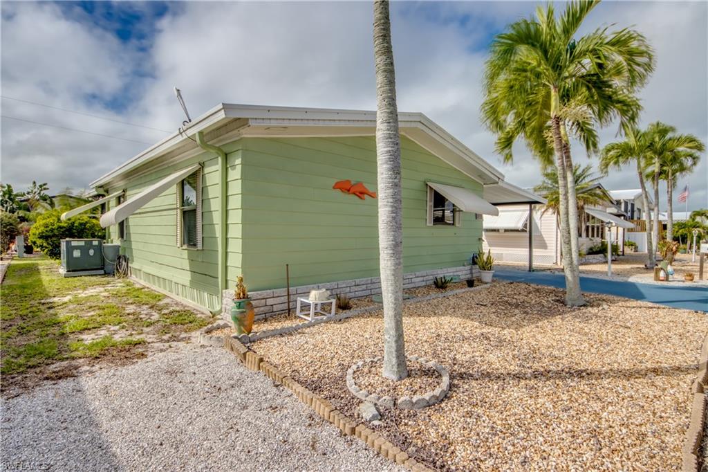 PINE ISLAND COVE - Residential