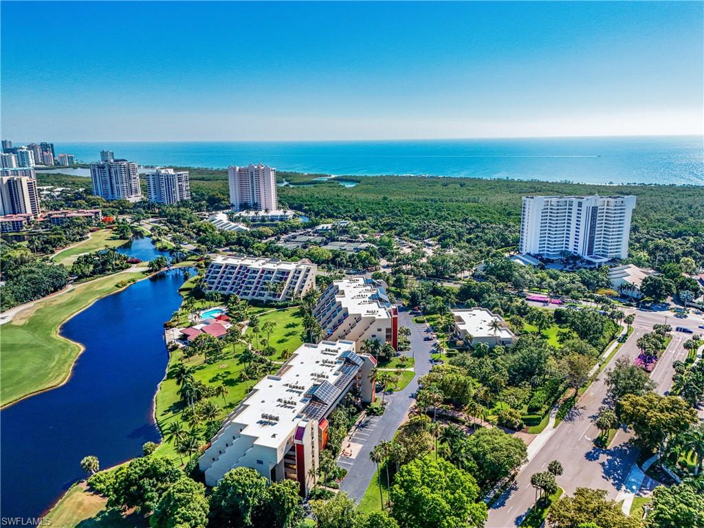 HYDE PARK - Residential