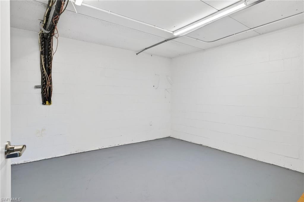 SUNSET SOUTH CONDO - Residential