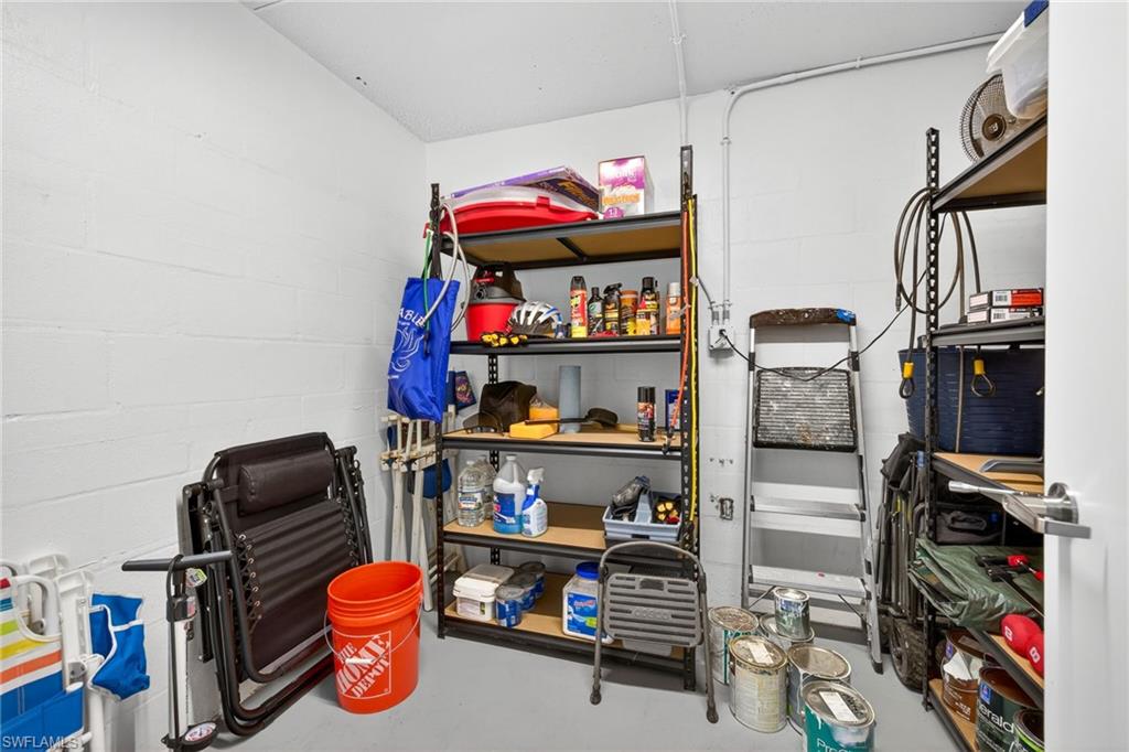 SUNSET SOUTH CONDO - Residential