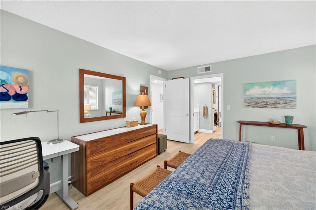 SUNSET SOUTH CONDO - Residential