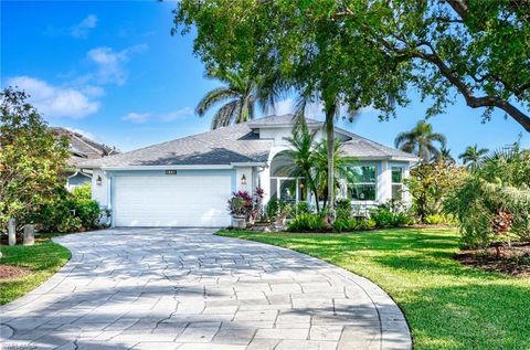 816 Mount Hood CT NAPLES FL 34104