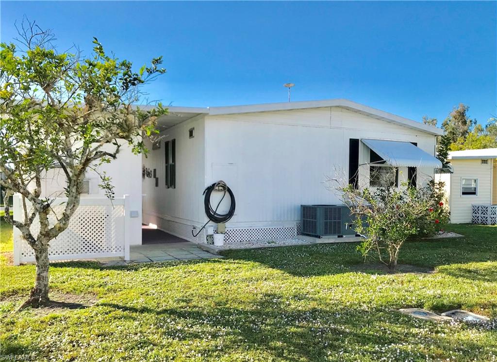 LAZY DAYS MOBILE VILLAGE - Residential