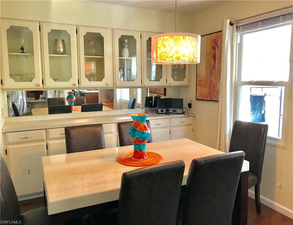 LAZY DAYS MOBILE VILLAGE - Residential