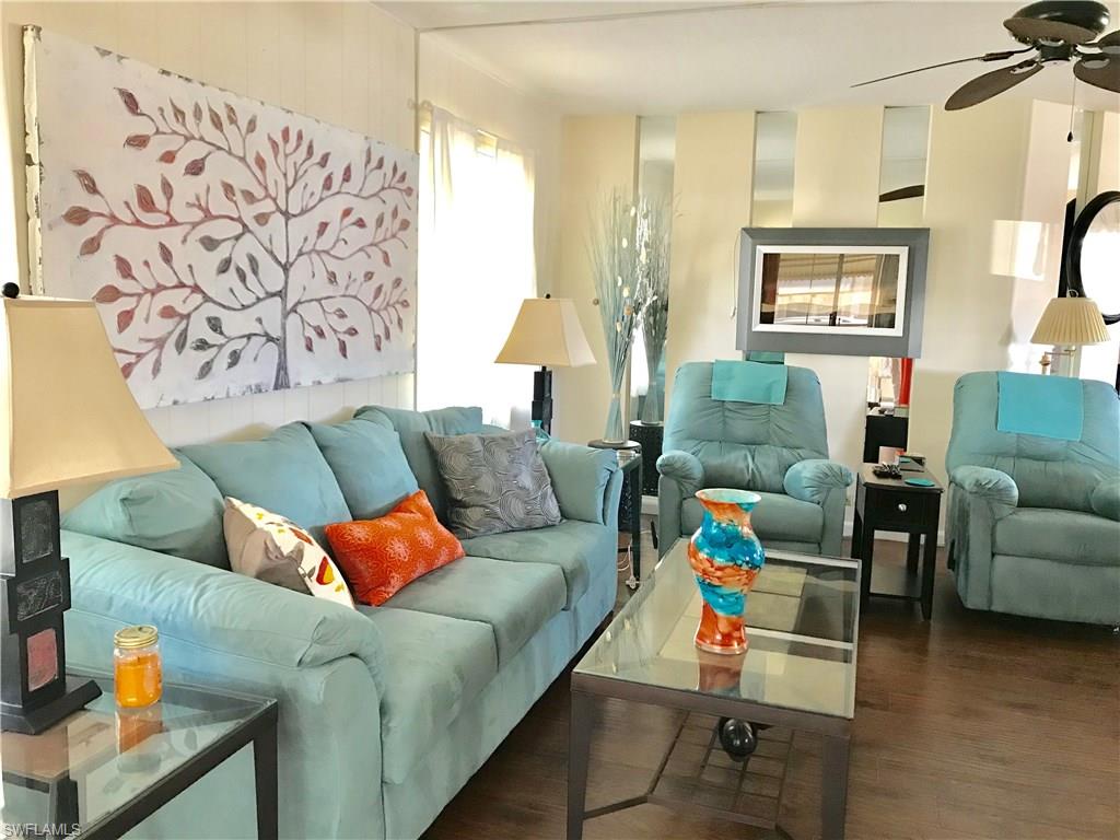 LAZY DAYS MOBILE VILLAGE - Residential