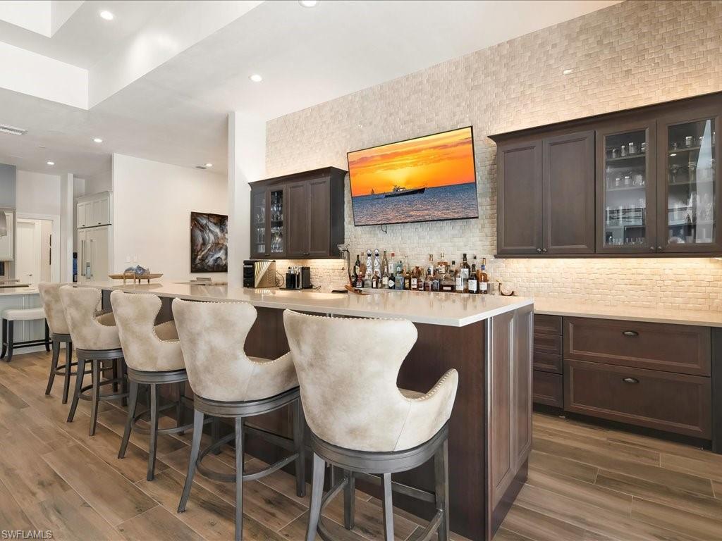 PINE RIDGE - Residential