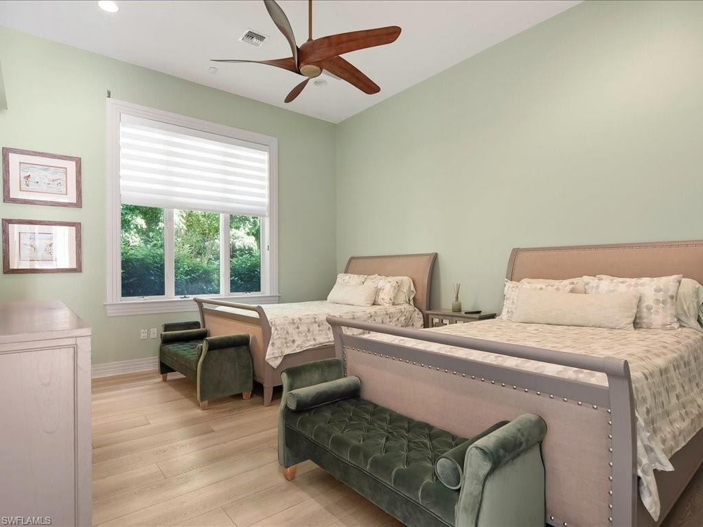 PINE RIDGE - Residential