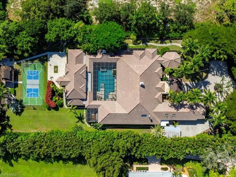 Photo of 656 Hickory RD, NAPLES, FL 34108 (MLS # 225074817)