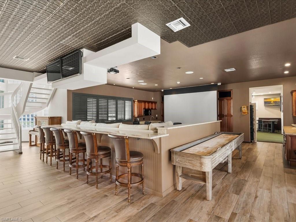 PINE RIDGE - Residential