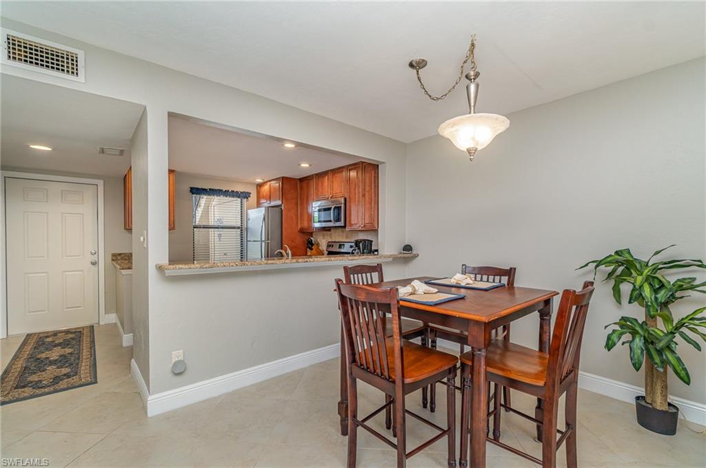 CLUB AT CRYSTAL LAKE CONDOMINIUM - Residential