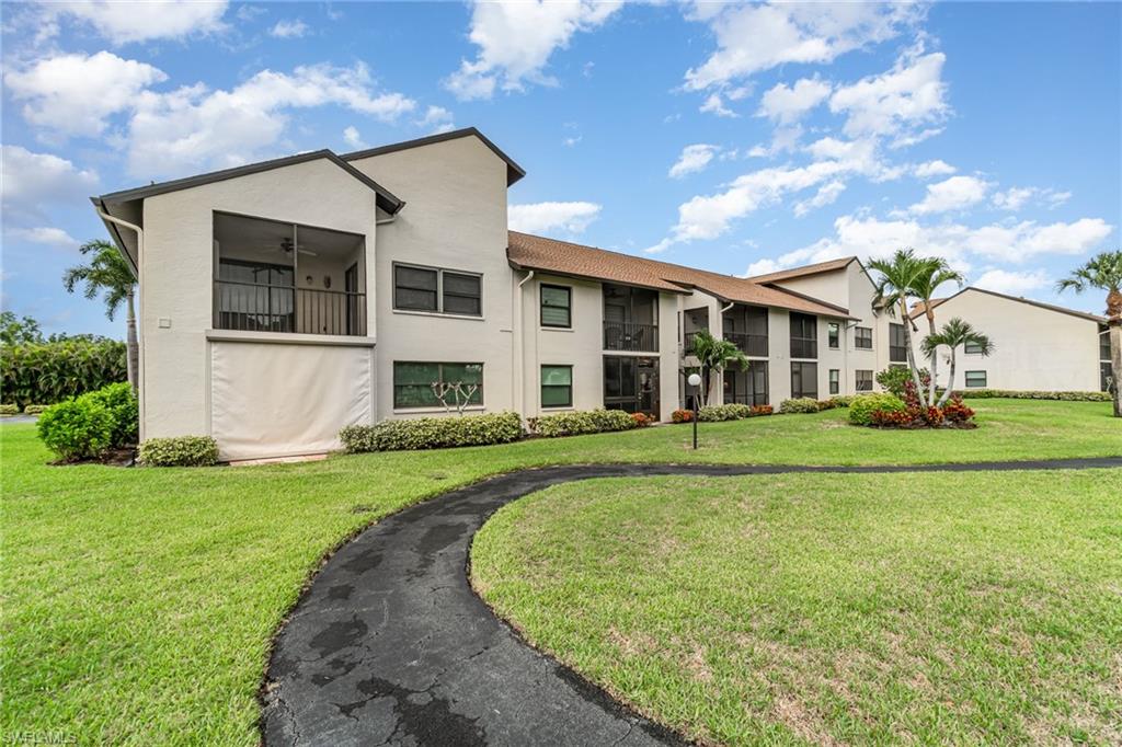 CLUB AT CRYSTAL LAKE CONDOMINIUM - Residential