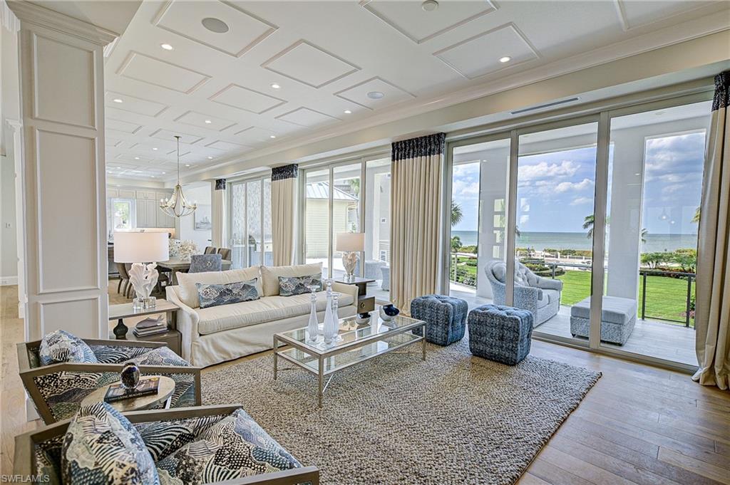 BAREFOOT BEACH - Residential