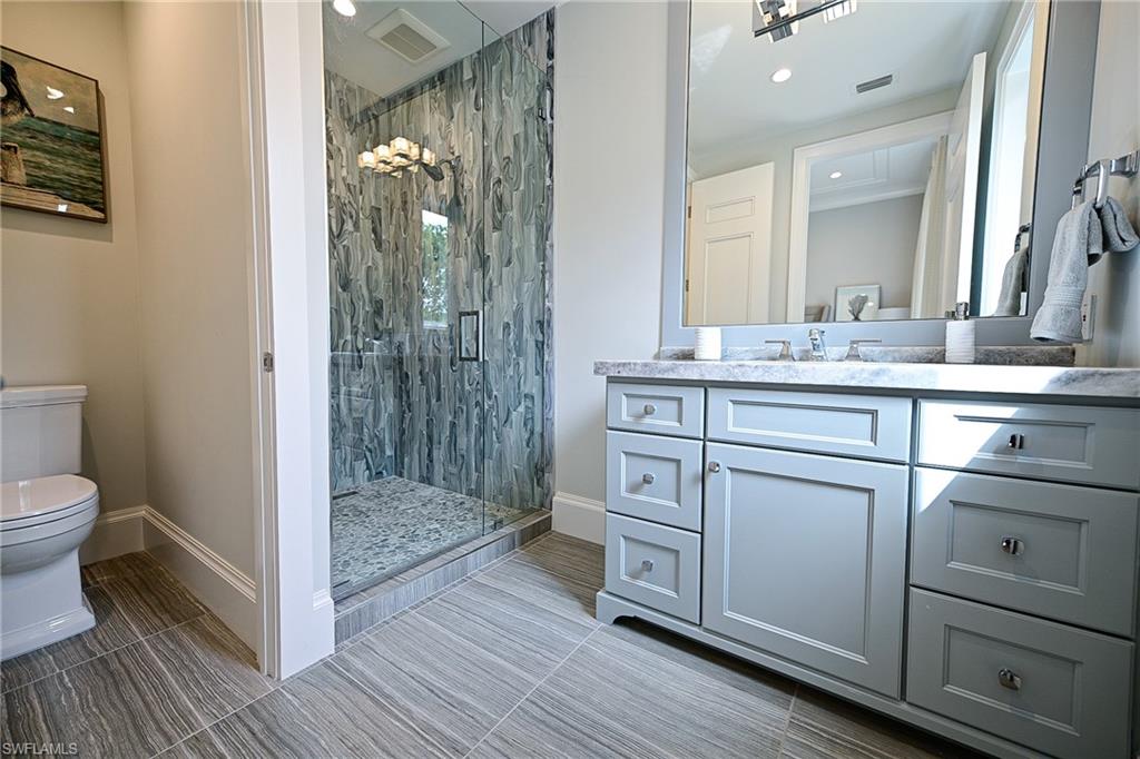 BAREFOOT BEACH - Residential