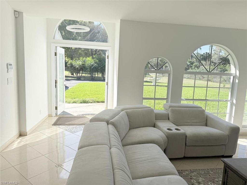 GOLDEN GATE ESTATES - Residential Lease