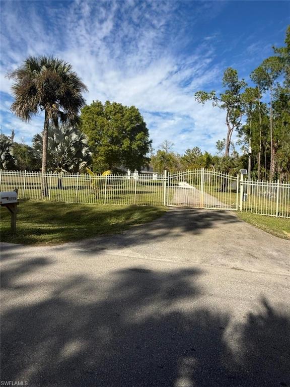 GOLDEN GATE ESTATES - Residential Lease