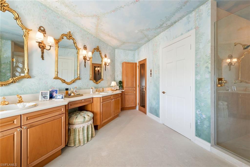 BRITTANY - Residential