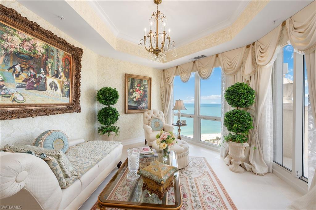 BRITTANY - Residential