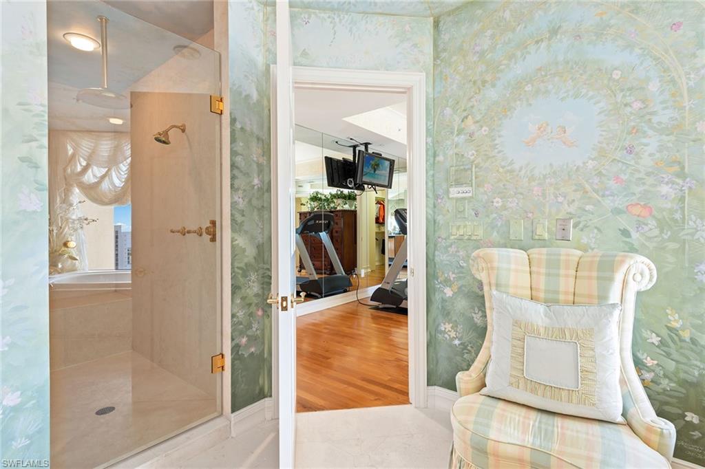 BRITTANY - Residential