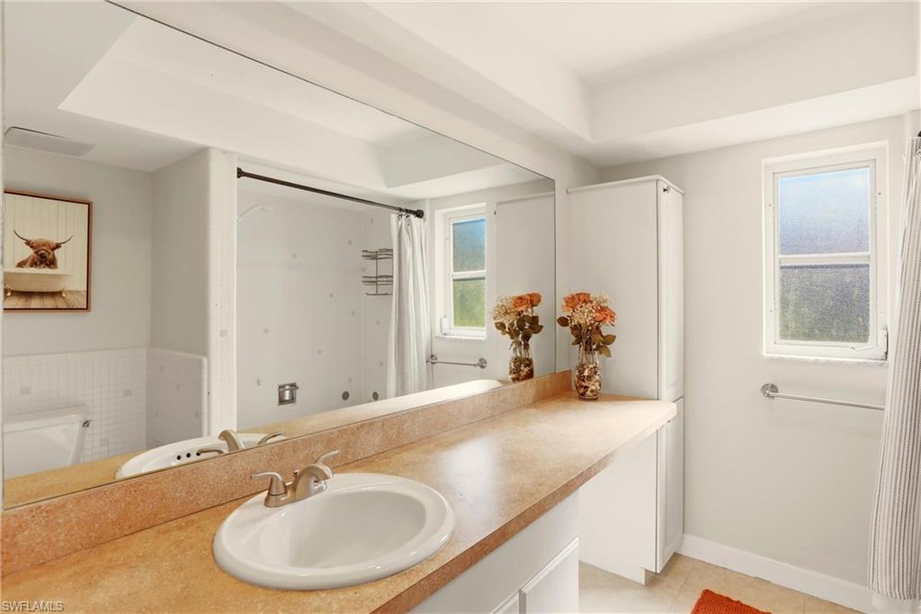 PALM RIVER ESTATES - Residential