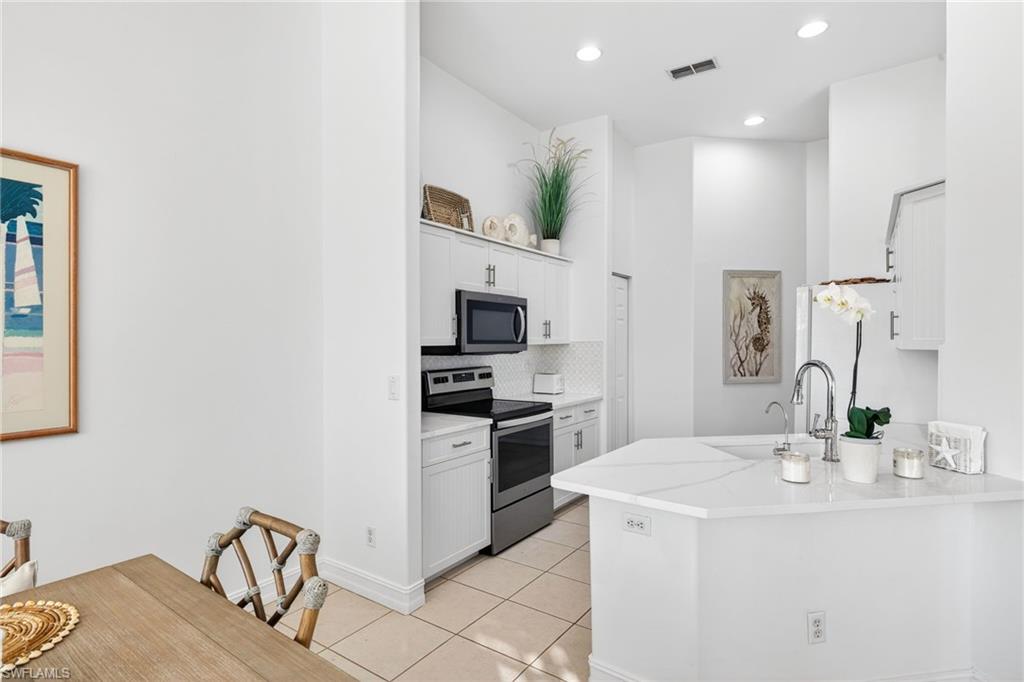 EDGEWATER - Residential